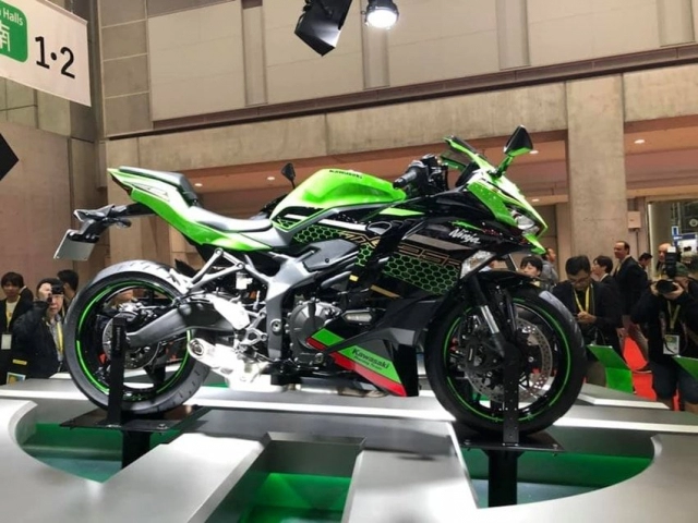 Kawasaki ninja zx-25r chính thức ra mắt ở nhật bản