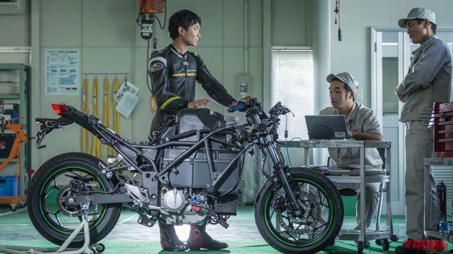 Kawasaki tiết lộ hình ảnh của mẫu mô tô điện mới