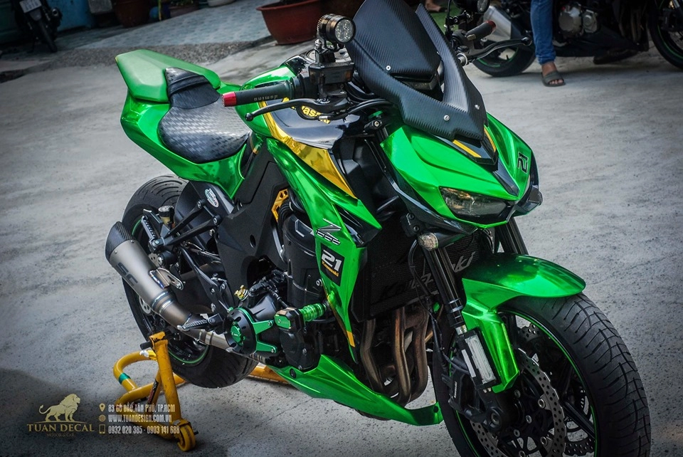 Kawasaki z1000 độ khoác áo mới đẹp hơn ngọc trinh