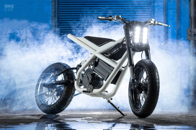 Khái niệm supermoto điện của untitled trình làng