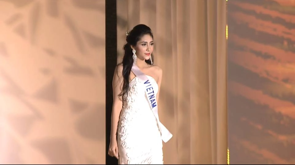 Miss international đặng thu thảo ra về trắng tay