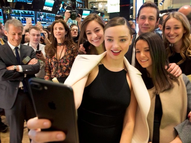 Mối tình lãng mạn 2 năm giữa ceo snap và siêu mẫu miranda kerr