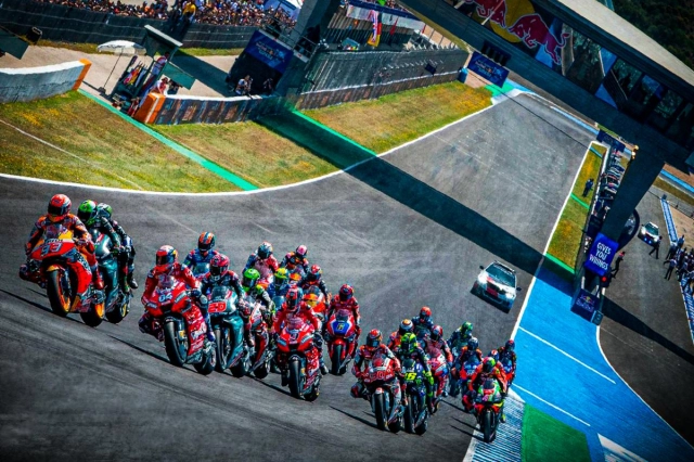 Motogp hủy bỏ các cuộc đua argentina thái lan và malaysia dự kiến thay bằng 2 chặng châu âu