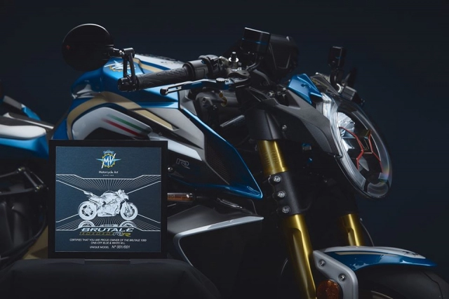 Mv agusta brutale 1000 rr blue 