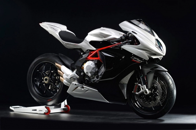 Mv agusta chuẩn bị cập nhật f3 800 cho năm tới