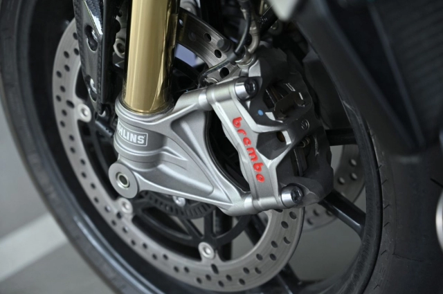 Nên nâng cấp phanh brembo xịn thay cho brembo tiêu chuẩn hay không