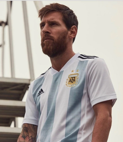  nét hoài cổ nhuốm màu áo thi đấu world cup 2018 