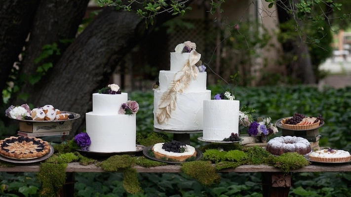 Nghệ thuật trang trí bánh cưới độc đáo 2016