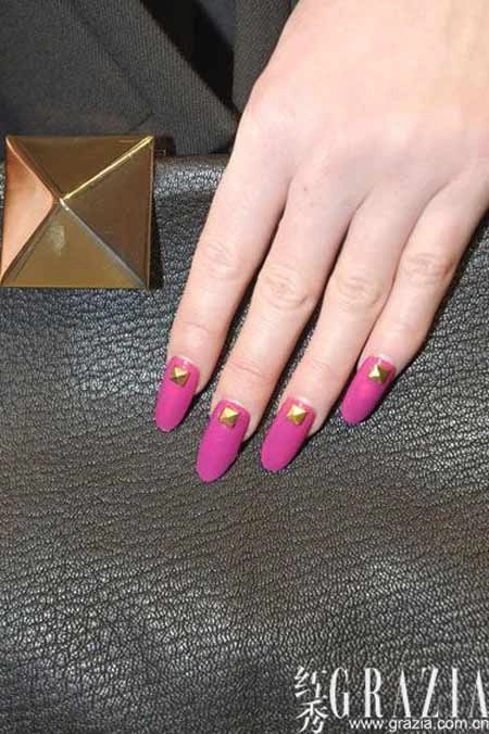 Những mẫu nail không nên bỏ qua