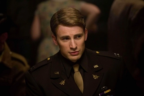 Phong cách đơn giản mà chất của captain america chris evans