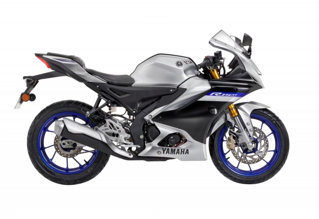 R15m 2022 được yamaha trình làng với giá bán chưa tới 80 triệu