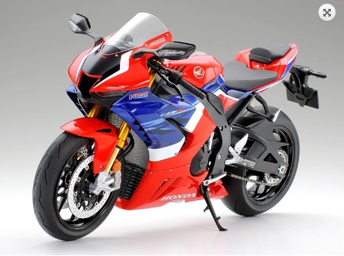 Ra mắt xe mô hình honda cbr1000rr-r của tamiya