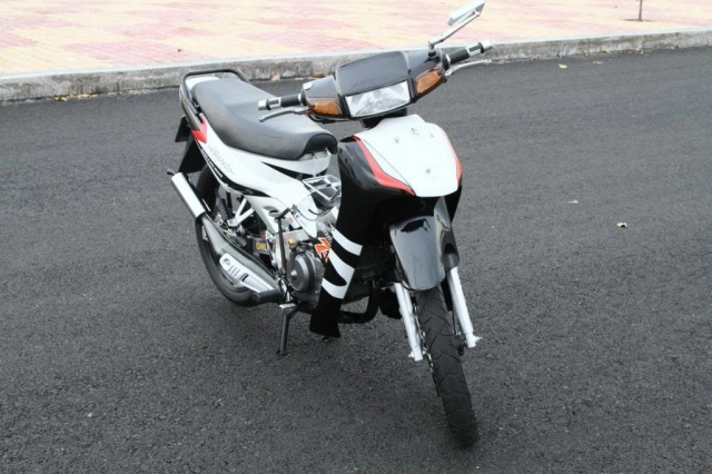 Satria 120 độ ngày xưa làm thế hệ bây giờ tròn mắt