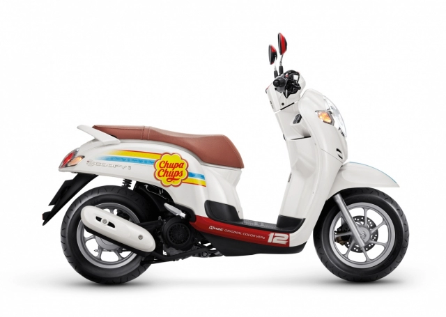 Scoopy chupa chups - chiếc xe làm dân chơi thích thú