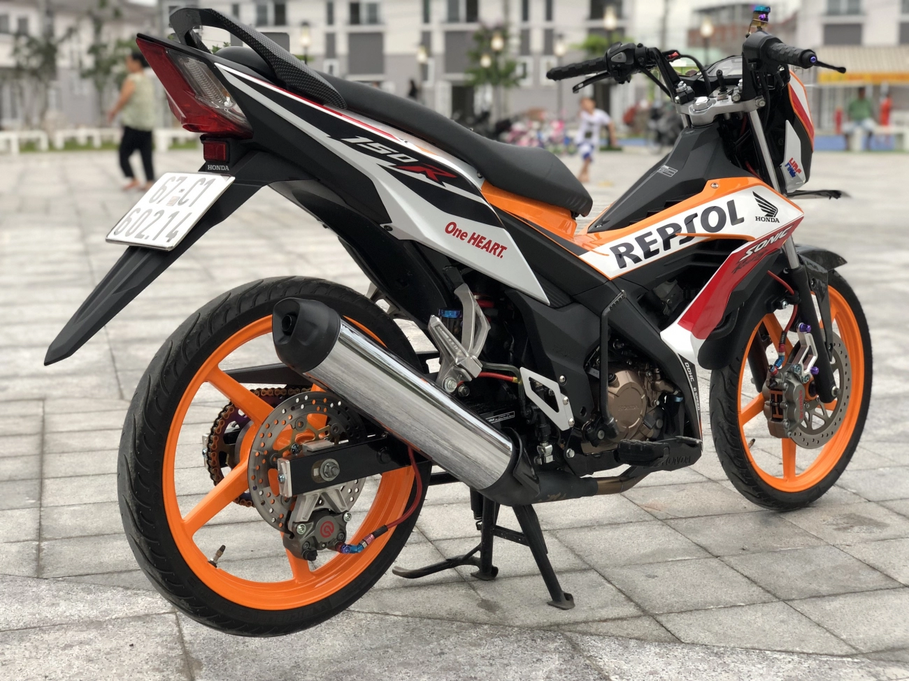 Sonic repsol một bản độ sẽ khiến bạn trầm trồ