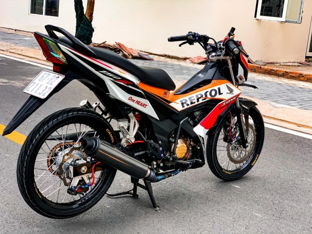 Sonic repsol xuống bánh căm quá xá đỉnh