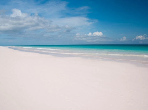 Sự thật phũ phàng tại 7 bãi biển đẹp nhất thế giới