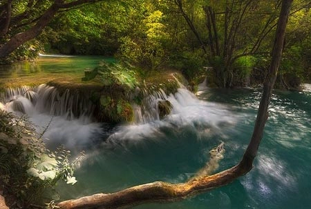 Thiên nhiên tuyệt mỹ của hồ thần tiên plitvice