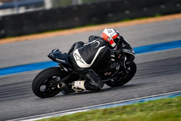 Tìm hiểu hoạt động trackday tại sao nhiều người mong muốn tham gia