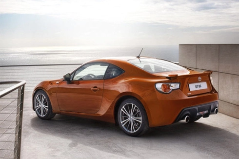  toyota công bố giá bán gt 86 