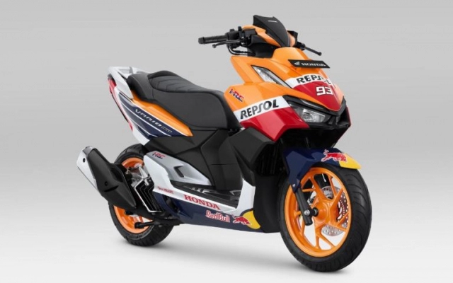 Vario 160 2022 xuất hiện ở trường đua motogp được márquez cầm nài