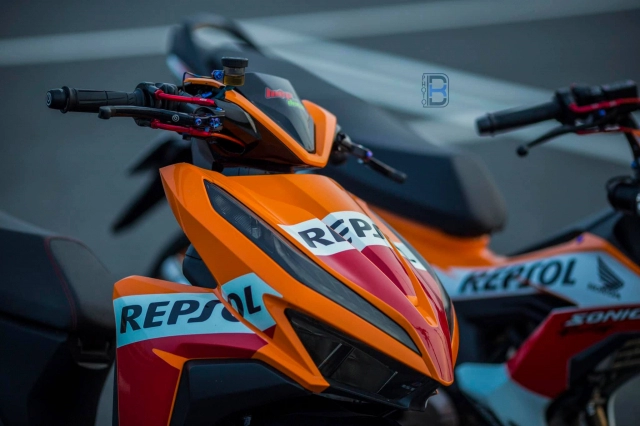 Vario độ siêu khủng với màu áo repsol đi vào lòng người