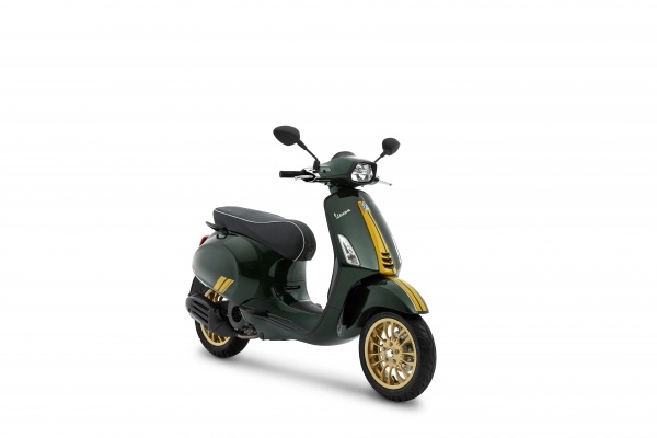 Vespa racing sixty vừa ra mắt có thiết kế thể thao cổ điển thập niên 60