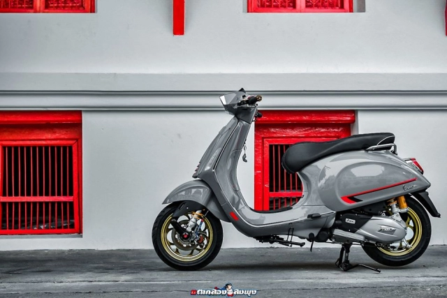 Vespa sprint gợi cảm với dàn option làm say đắm người xem