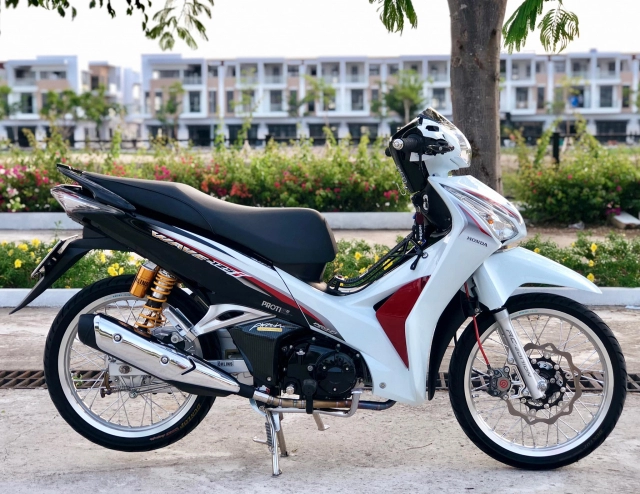 Wave 125 độ siêu sang chảnh với style độc đáo