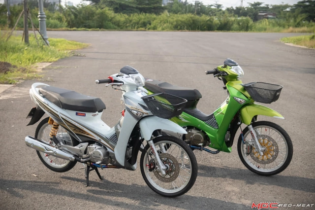 Wave 125 dọn như xe thùng khoe dáng trên phố sài gòn