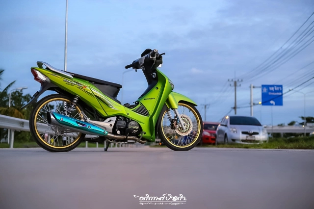 Wave 125i độ lạ lùng với kiểu dáng siêu lùn đầy chất chơi