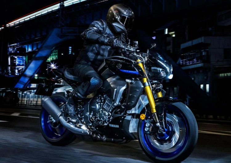 Yamaha mt-10 2022 thế hệ mới chuẩn bị về việt nam với giá gần 500 triệu đồng