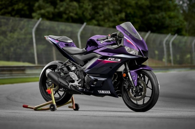 Yamaha r3 2023 ra mắt màu mới - phantom purple dream