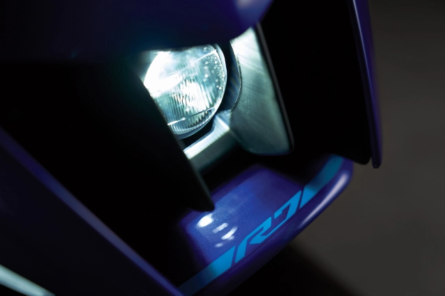 Yamaha r7 chính thức ra mắt thị trường vn với giá từ 260 triệu đồng