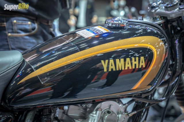 Yamaha sr400 limited edition kỷ niệm 44 năm với số lượng chỉ 400 chiếc