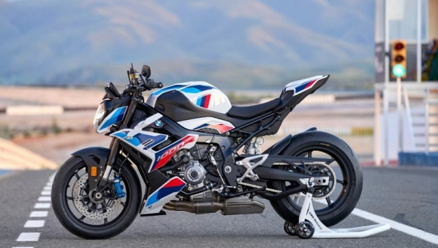 Bmw m1000r 2023 ra mắt với tư cách là mẫu m thứ hai từ bmw motorrad