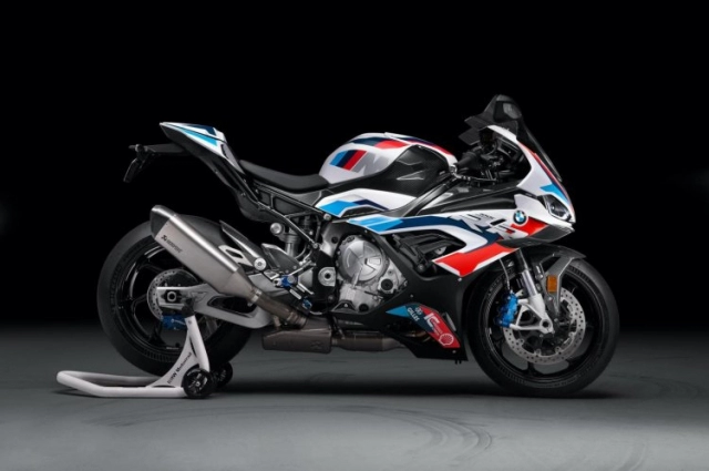 Bmw m1000rr tiếp tục ra mắt thị trường châu á với giá từ 14 tỷ đồng