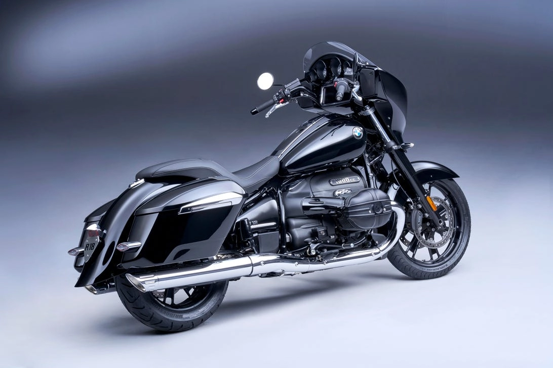 Bmw r18 b bagger 2022 chính thức ra mắt với vẻ đẹp hớp hồn