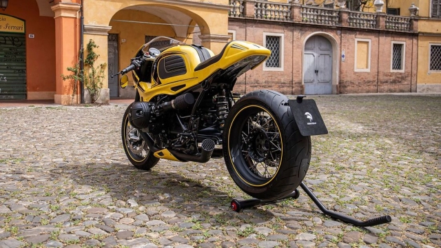 Bmw rninet độ theo phong cách xe đua retro