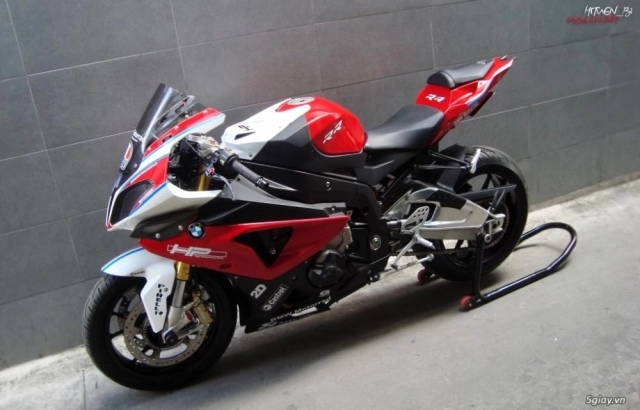 Bmw s1000rr 2011 vs s1000rr 2021 trên bàn cân thông số