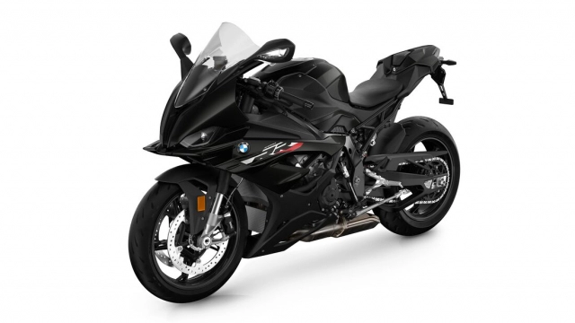 Bmw s1000rr 2023 nhận được một loạt các bản cập nhật bao gồm cả aero winglets