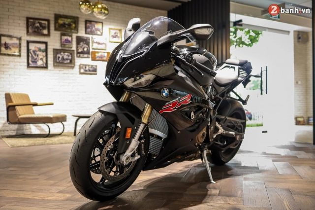 Chi tiết bmw s1000rr 2021 màu đen black storm metallic đầu tiên tại việt nam