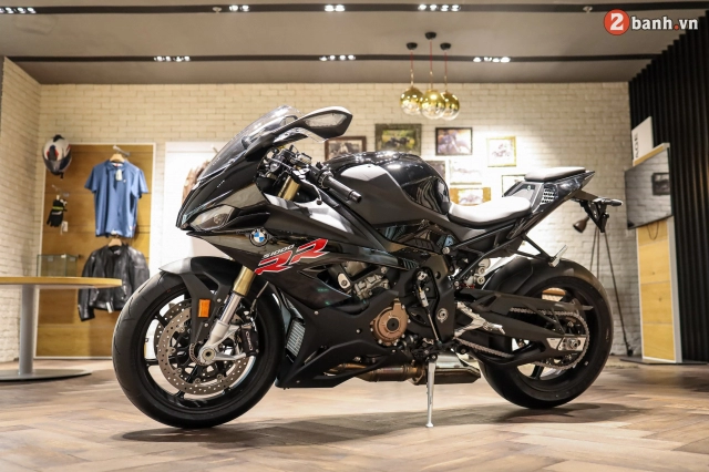 Chi tiết bmw s1000rr 2021 màu đen black storm metallic đầu tiên tại việt nam