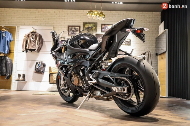 Chi tiết bmw s1000rr 2021 màu đen black storm metallic đầu tiên tại việt nam