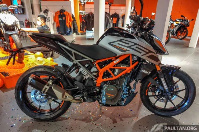 Chi tiết ktm duke 250 2022 màu mới có giá từ 116 triệu đồng