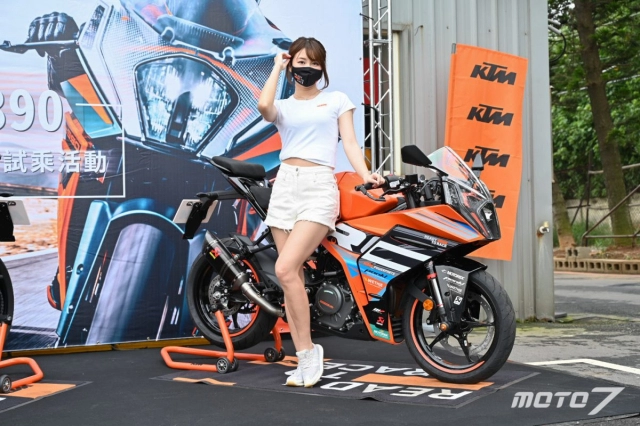 Chi tiết ktm rc390 2022 ra mắt tại đài loan giá hơn 100 triệu đồng