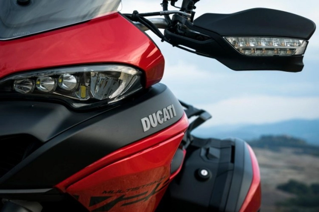 Chi tiết những thay đổi trên ducati multistrada v2 2022 sắp được bán tại châu á