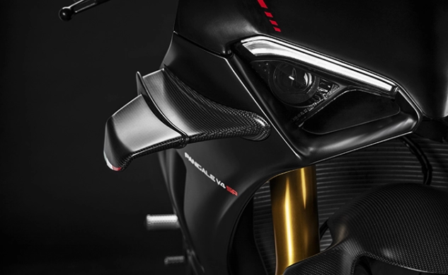 Ducati chuẩn bị ra mắt nhiều mẫu xe mới 2022 bao gồm panigale v4 sp2 và v4 r