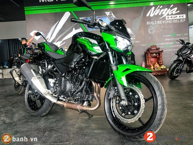 Giá z400 abs giảm không tưởng chỉ còn hơn 100 triệu đồng