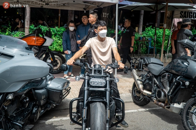 Harley-davidson hoà cùng không khí sôi động tại nha trang dịp cuối tuần